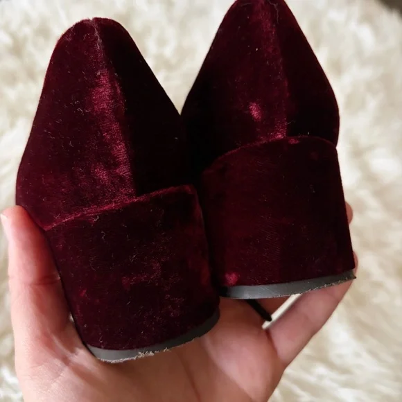 J. Crew | Avery Block Heel Pumps Velvet Pointed Toe Burgundy Red Holiday Size 8 - Picture 7 of 9